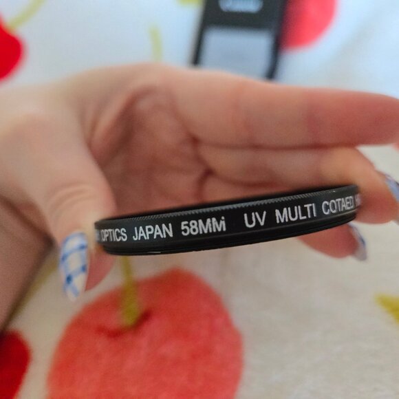 Canon EOS Rebel XSi Digital DSLR Camera Kit + Additional Accessories - Picture 7 of 10